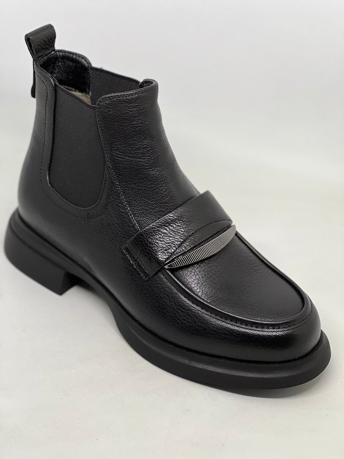 Natūralios odos aulinukai