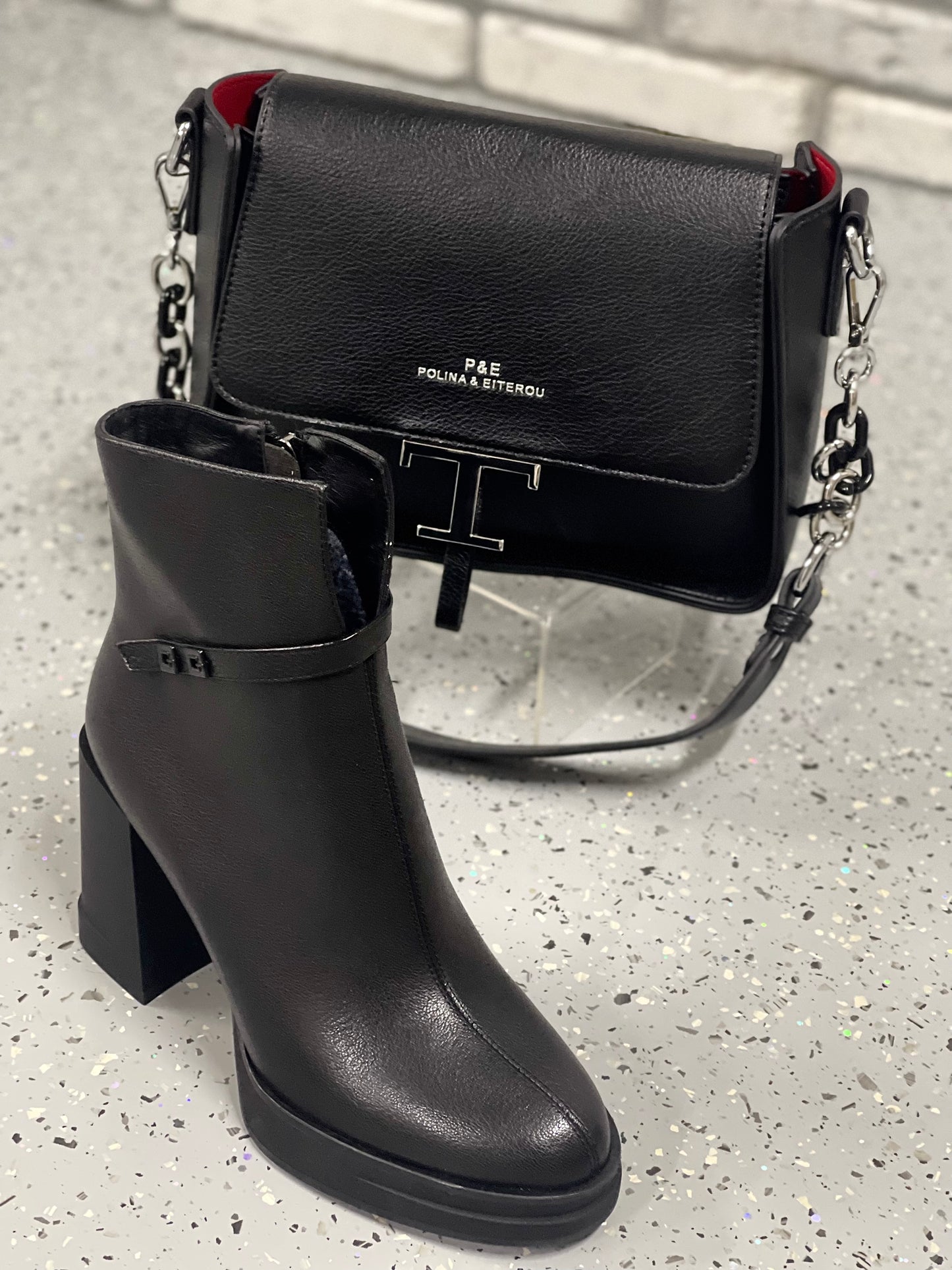 Natūralios odos aukštakulniai